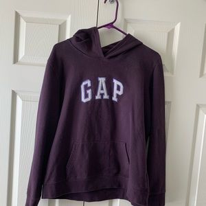 GAP Sweatshirt